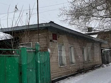 В центре Барнаула бесплатно отдают жилой дом
