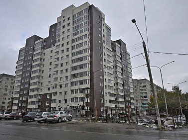 В Барнауле сдали 16-летний многоквартирный долгострой